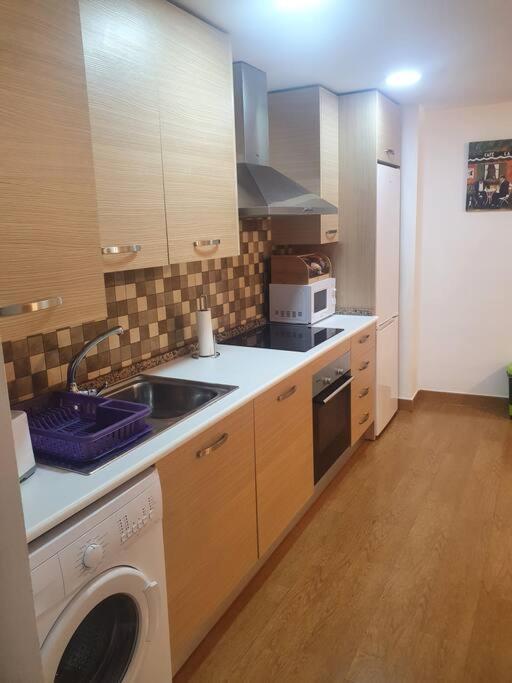4F, Aire Acondic, 80M2, 2 Dormitorios, 4 Huespedes, Wifi Gratis La Línea de la Concepción Esterno foto