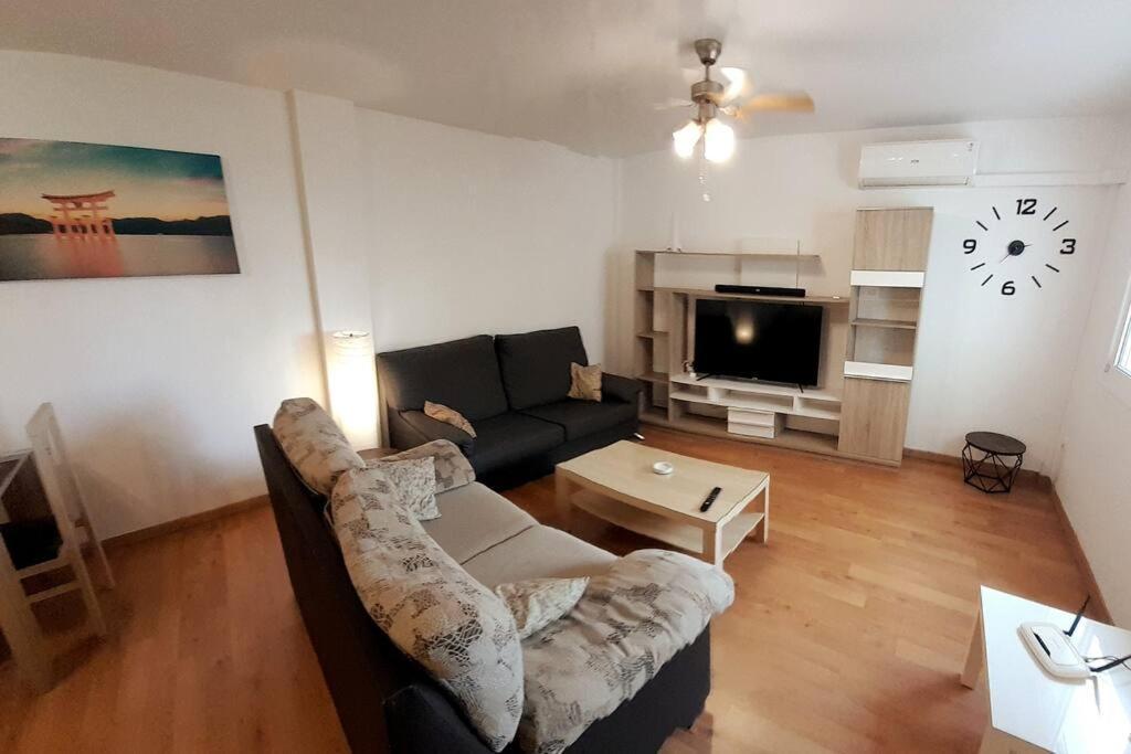 4F, Aire Acondic, 80M2, 2 Dormitorios, 4 Huespedes, Wifi Gratis La Línea de la Concepción Esterno foto